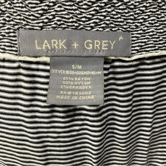 Lark + Grey Dress Women's Size S/M Striped Strapless - Picture 4 of 4